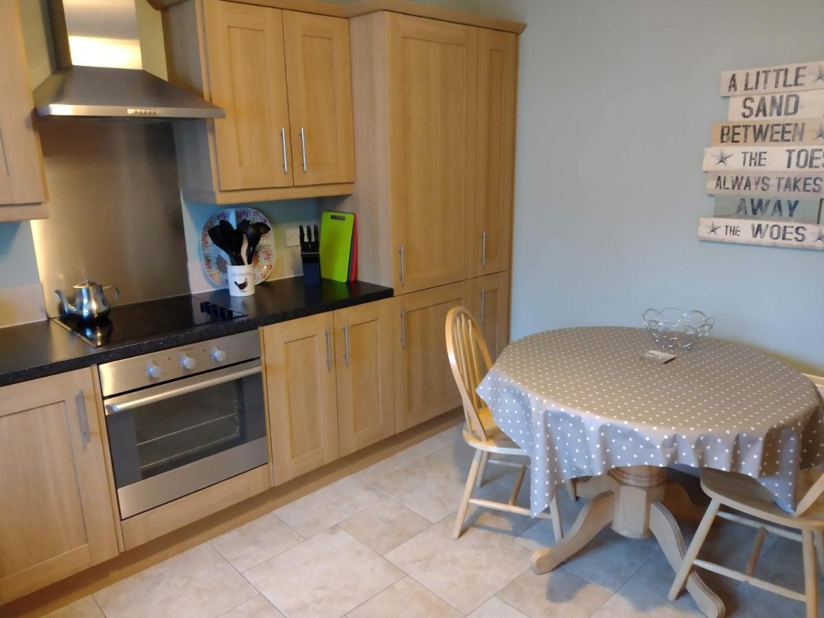 Mournes Snug Villa Newcastle  Exterior photo